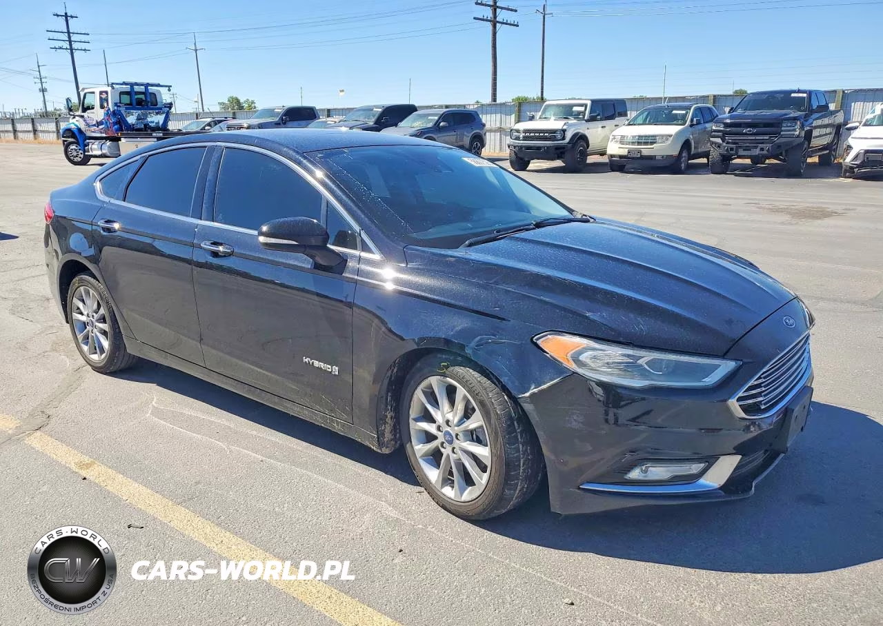 2017 Ford Fusion Se Hybrid VIN:3FA6P0LUXHR350208 - 4