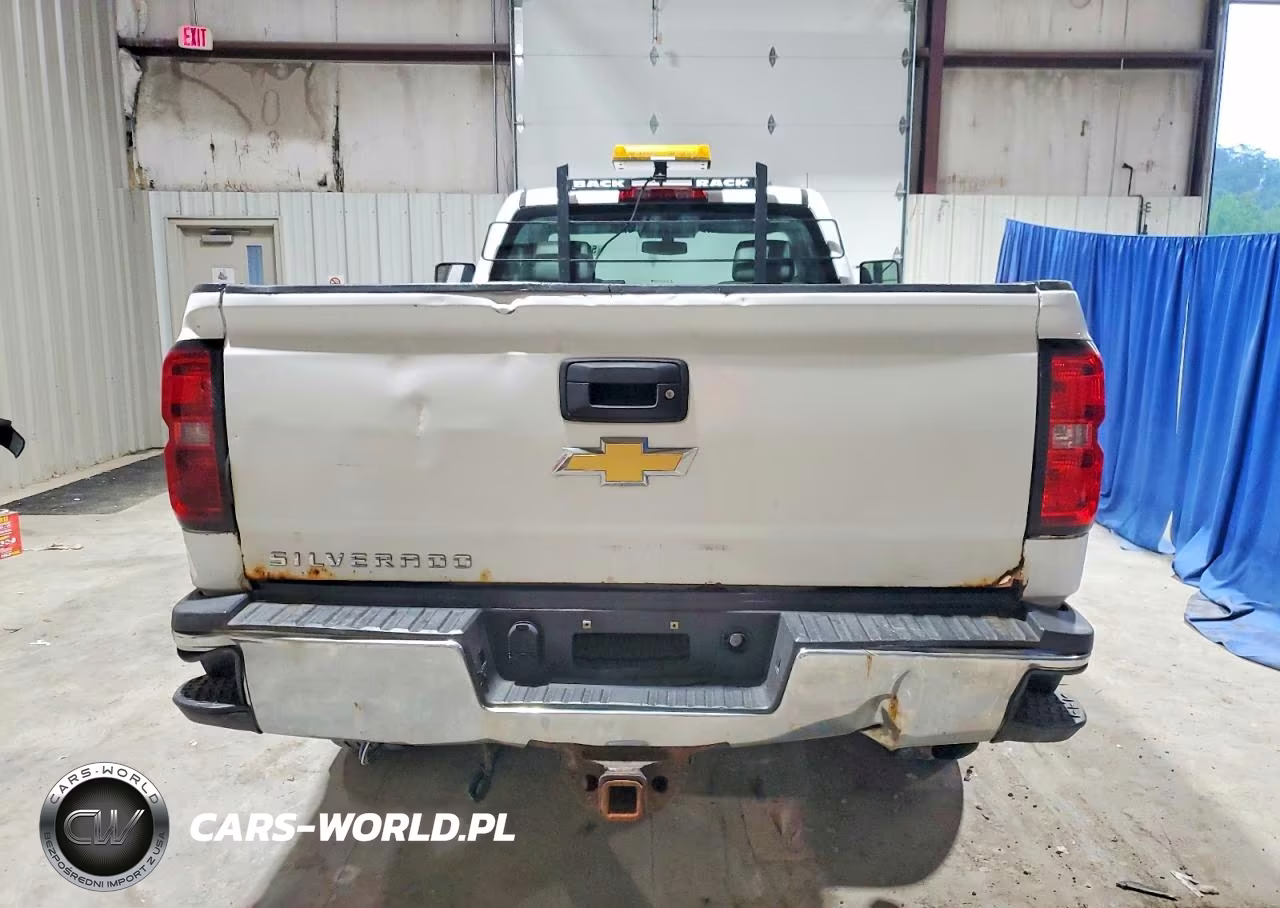 2015 Chevrolet Silverado K3500 VIN:1GC0KYEG9FZ551935 - 10