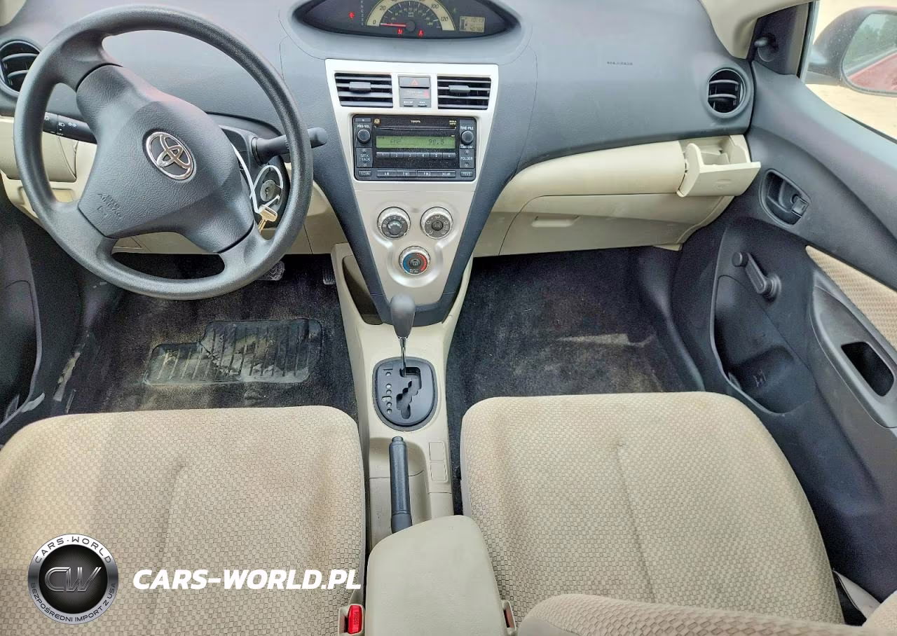 2007 Toyota Yaris Base VIN:JTDBT923571119128 - 8