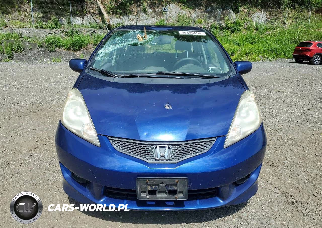 2011 Honda Fit Sport VIN:JHMGE8G56BC021094 - 5