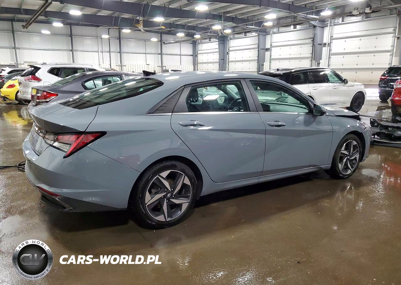2022 Hyundai Elantra Limited VIN:KMHLN4AJ4NU015187 - 3