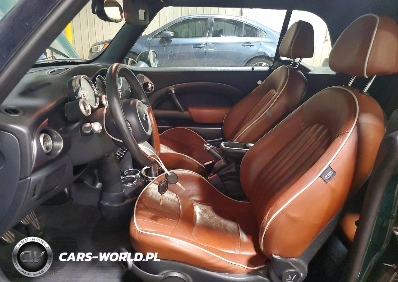 2008 Mini Cooper S VIN:WMWRH33538TU81135 - 7