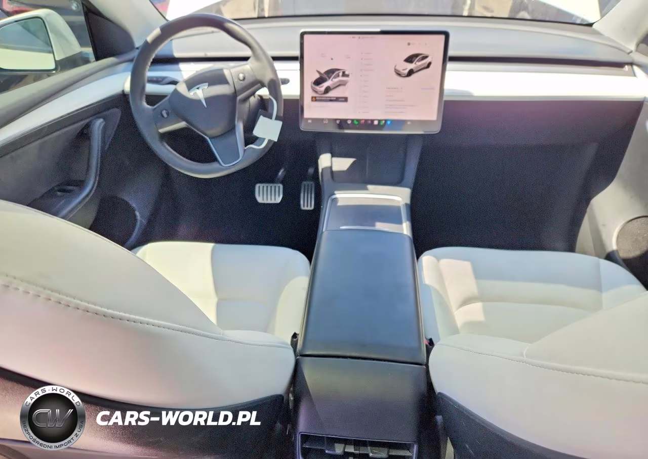 2023 Tesla Model Y VIN:7SAYGDEFXPF631677 - 8