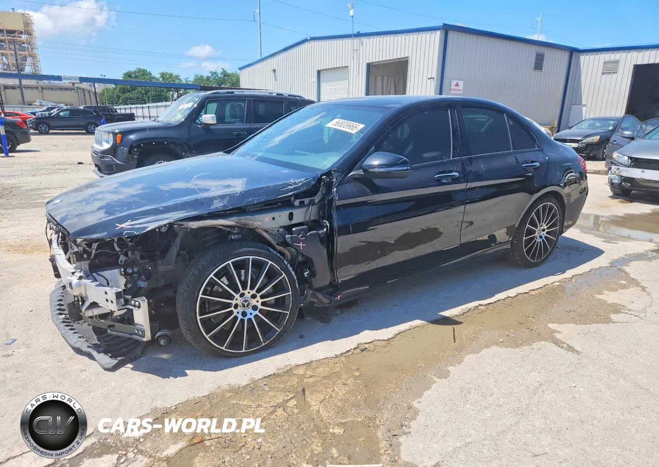 2020 Mercedes-Benz C 300