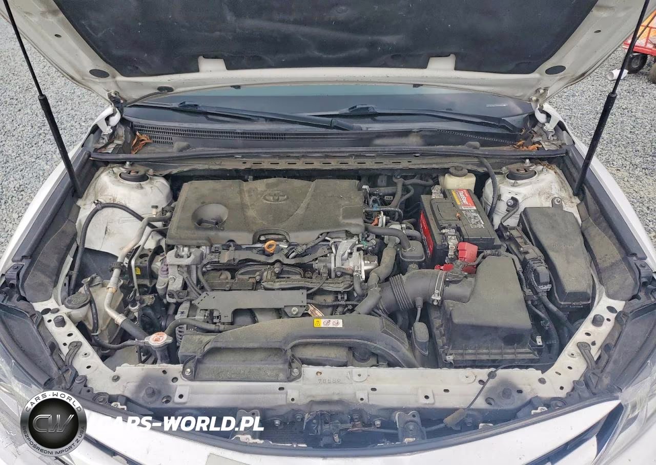 2018 Toyota Camry Le VIN:4T1B11HK1JU560844 - 11