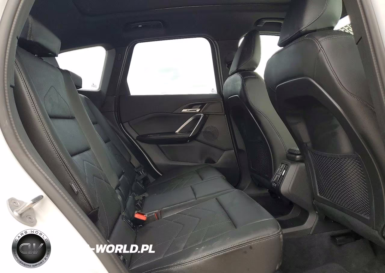 2024 BMW X1 xDrive28I VIN:WBX73EF05R5Z96814 - 11