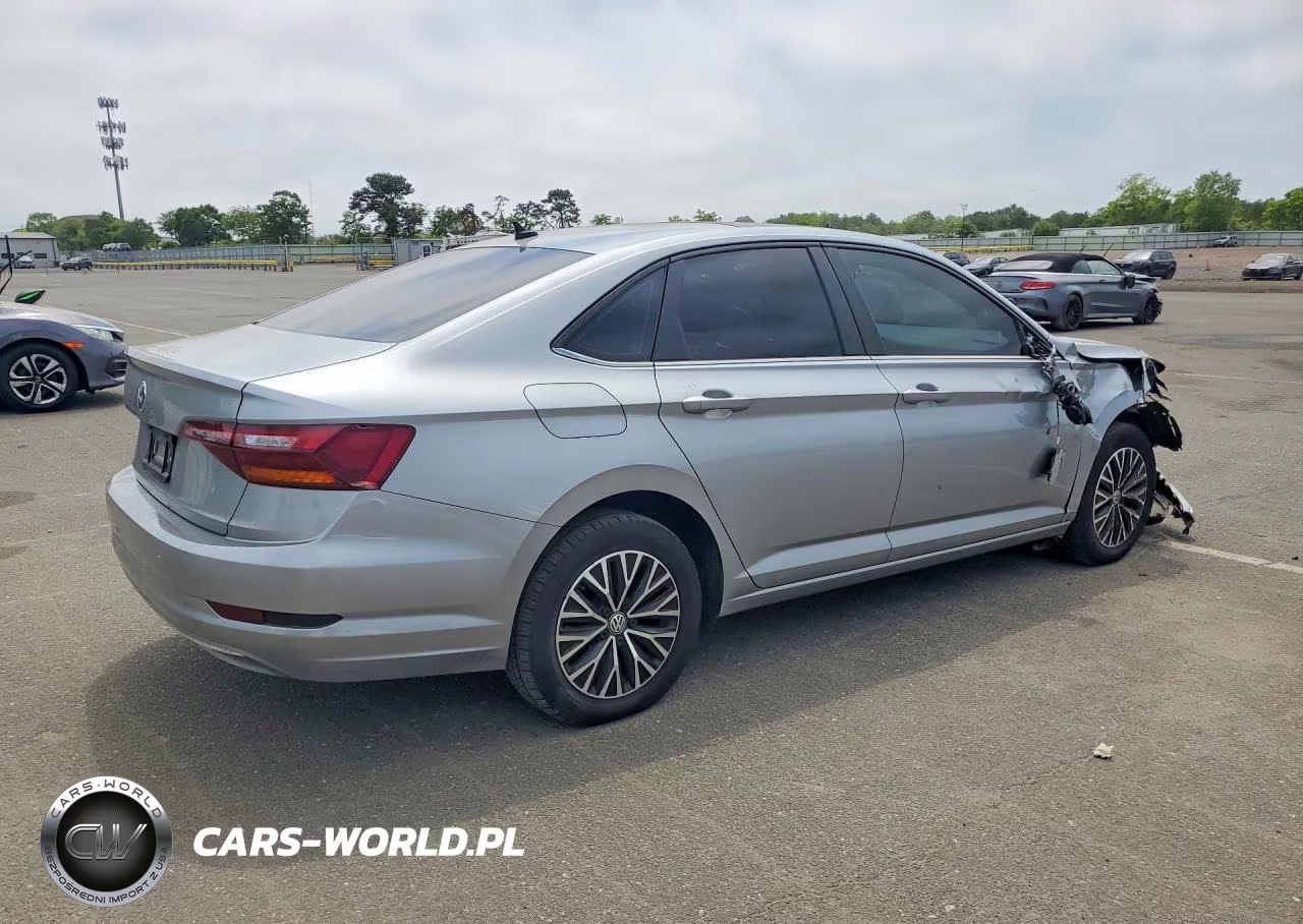 2019 Volkswagen Jetta S VIN:3VWC57BU4KM220150 - 3