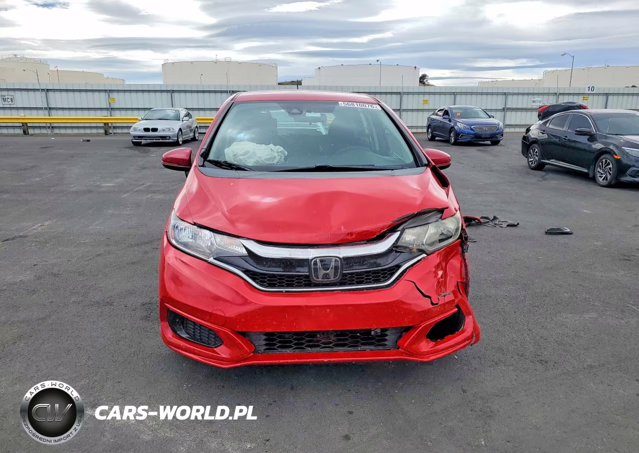2018 Honda Fit Lx VIN:3HGGK5H51JM724415 - 5