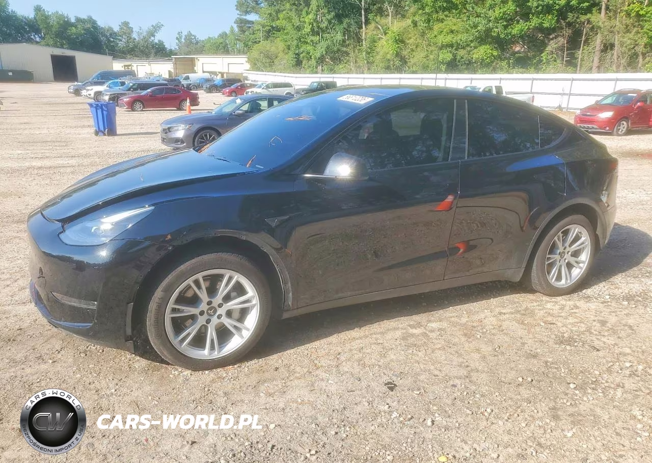 2023 Tesla Model Y – zdjęcie 1 z 13
