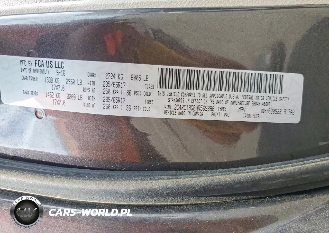2017 Chrysler Pacifica Touring L VIN:2C4RC1BG8HR569386 - 14