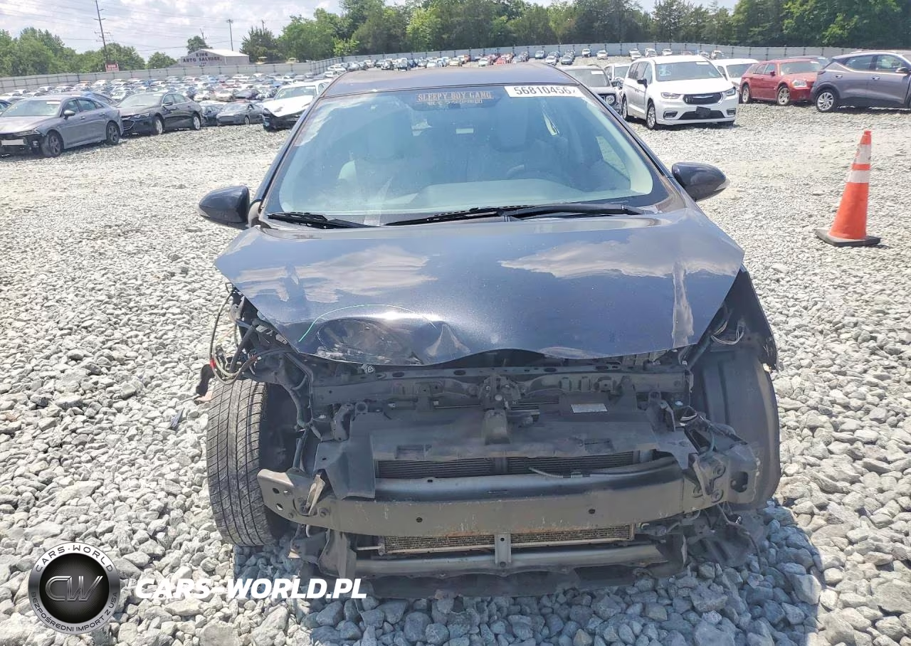 2016 Toyota Prius C One VIN:JTDKDTB32G1134230 - 5