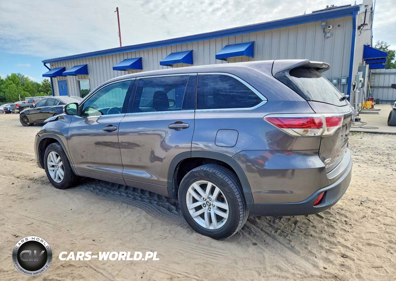 2016 Toyota Highlander Le VIN:5TDZKRFH7GS174318 - 2