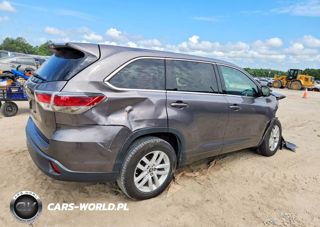 2016 Toyota Highlander Le VIN:5TDZKRFH7GS174318 - 3