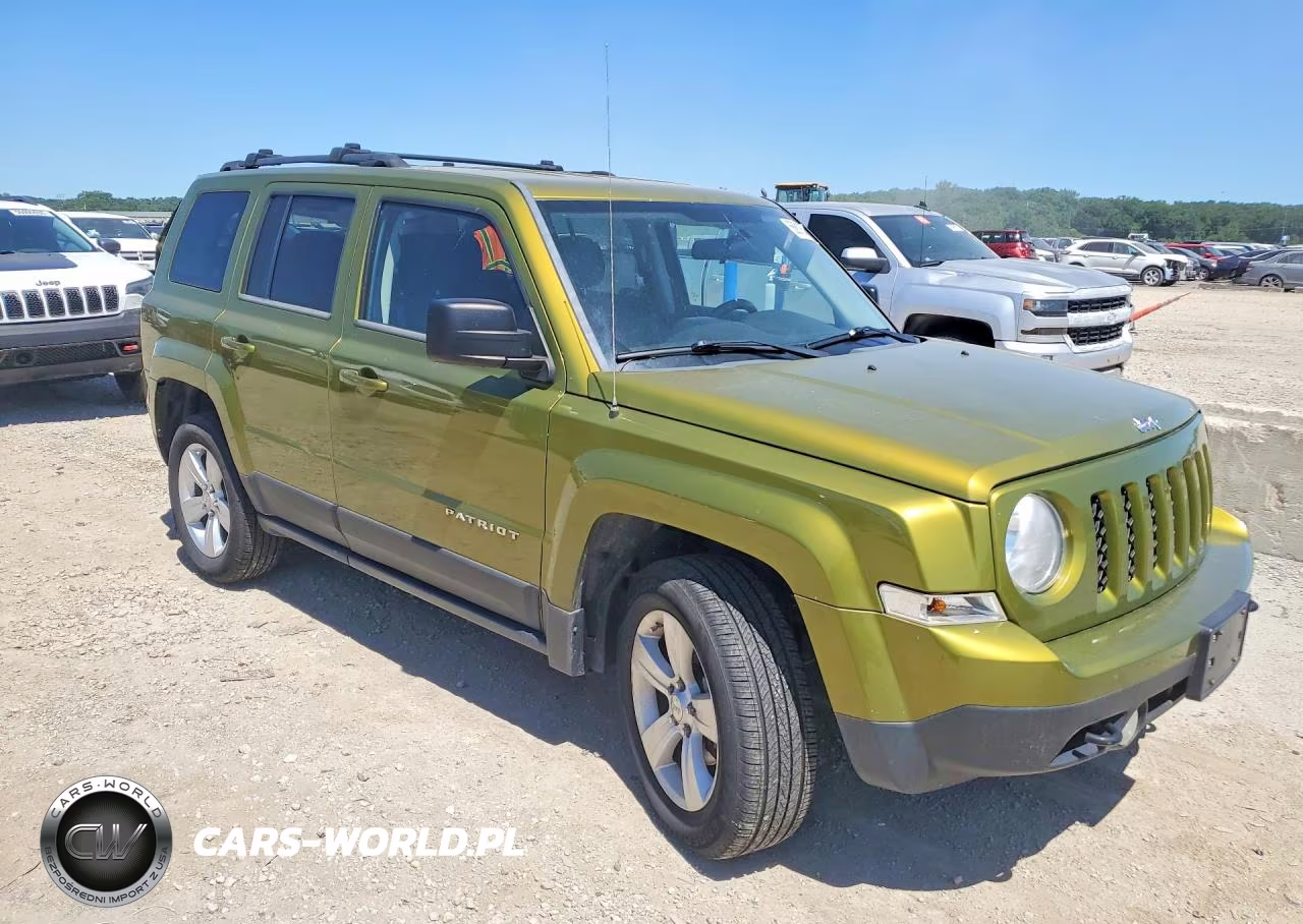 2012 Jeep Patriot Sport VIN:1C4NJRBB0CD554772 - 4
