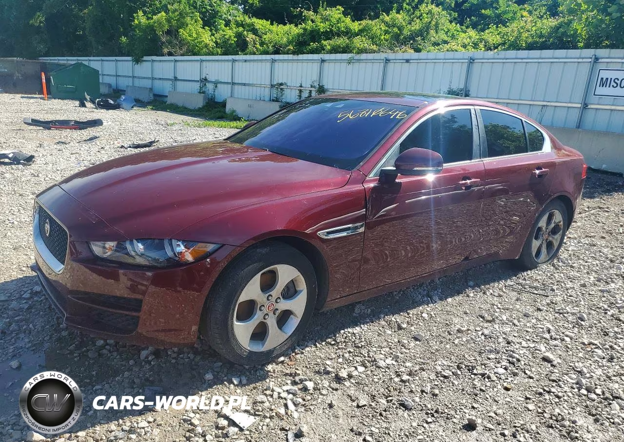 2017 Jaguar Xe
