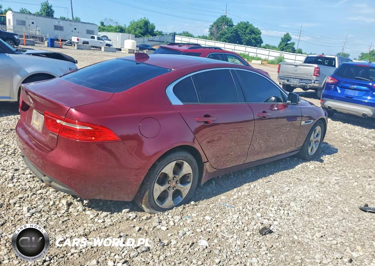 2017 Jaguar Xe VIN:SAJAR4BG4HA974230 - 3