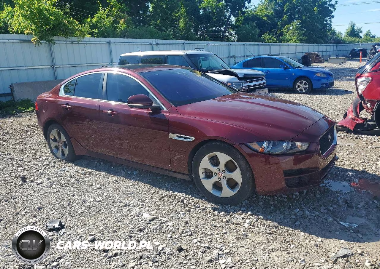 2017 Jaguar Xe VIN:SAJAR4BG4HA974230 - 4