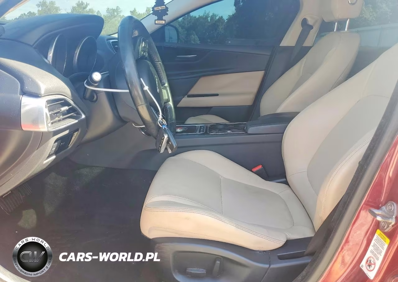 2017 Jaguar Xe VIN:SAJAR4BG4HA974230 - 7