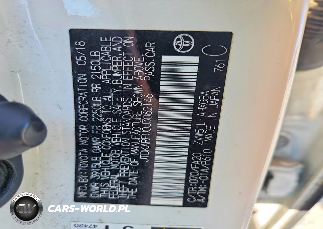 2018 Toyota Prius Three VIN:JTDKARFU0J3062146 - 12