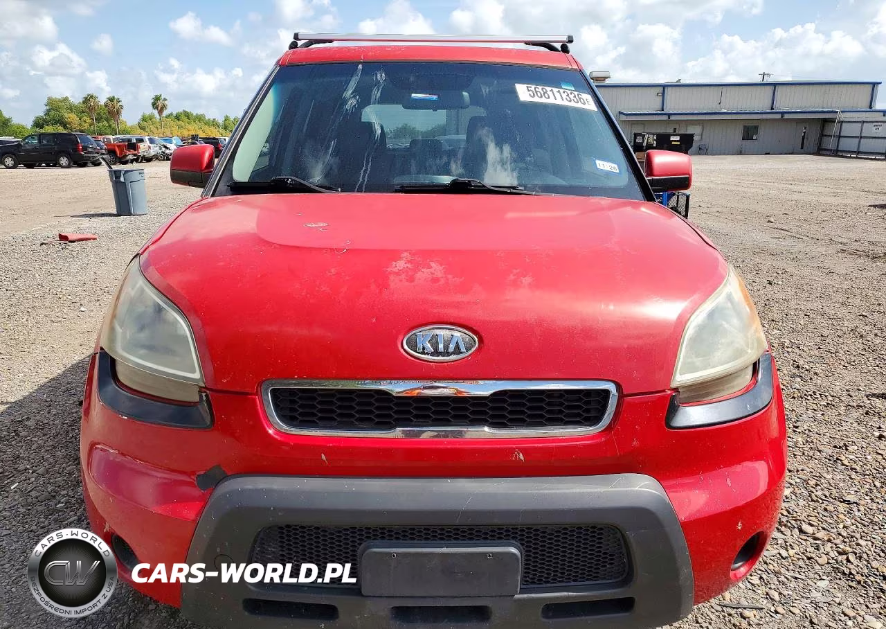 2011 Kia Soul + VIN:KNDJT2A27B7259330 - 5