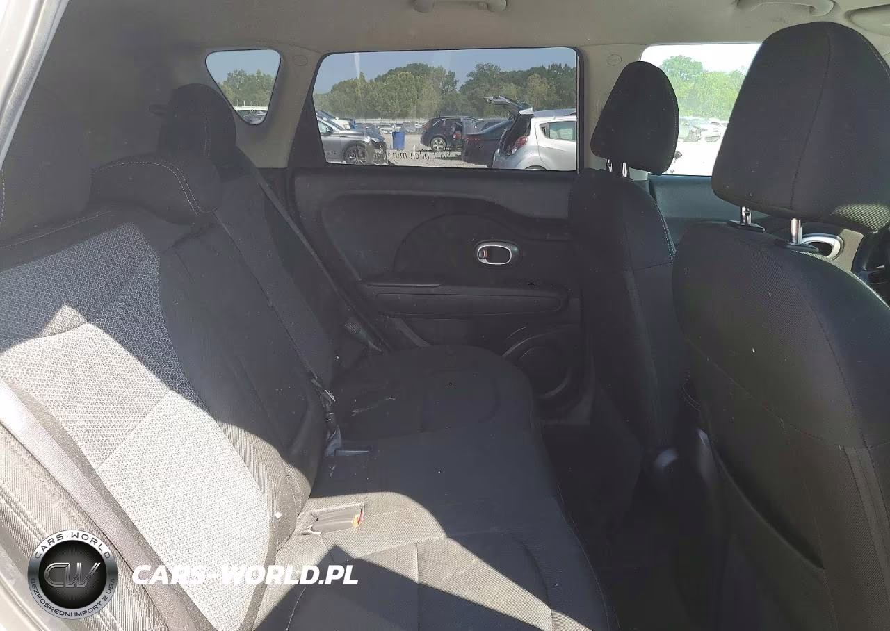 2019 Kia Soul + VIN:KNDJP3A5XK7669852 - 10