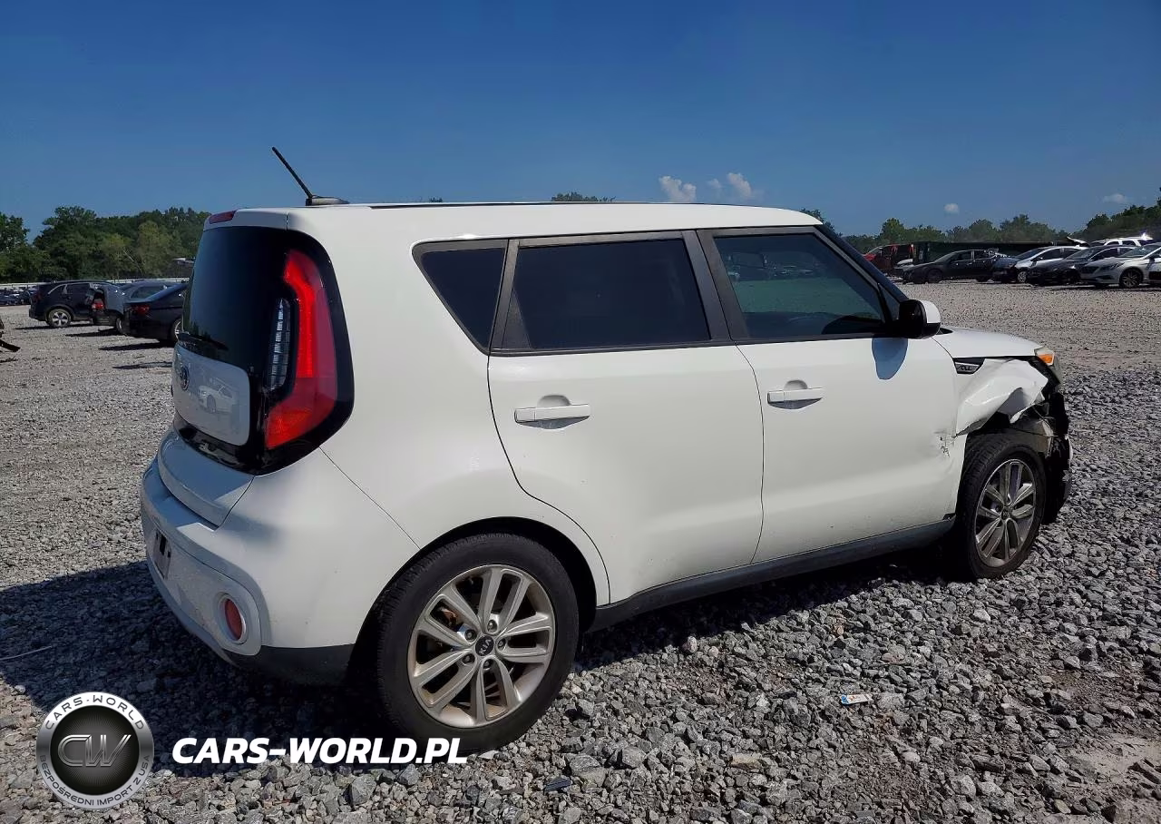 2019 Kia Soul + VIN:KNDJP3A5XK7669852 - 3