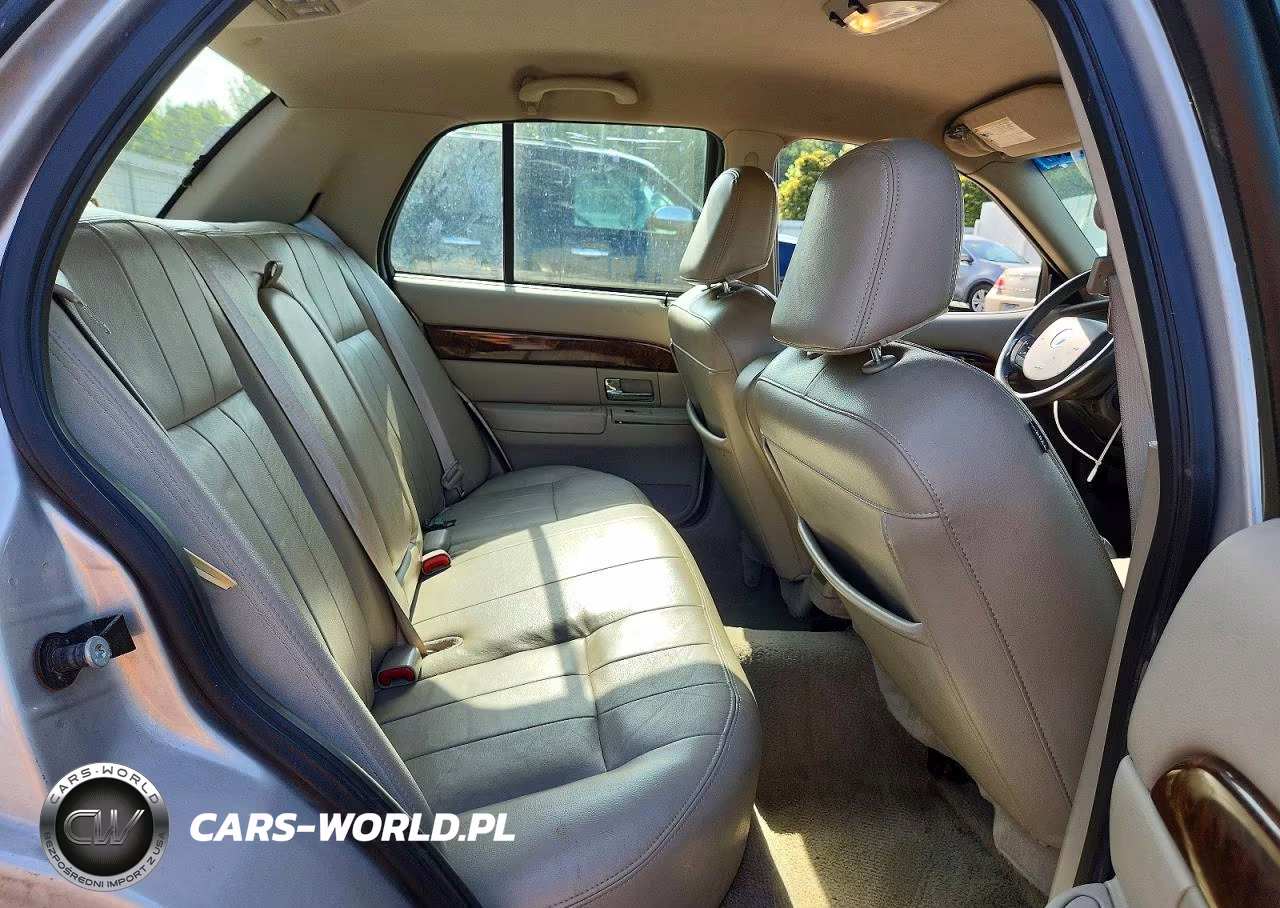 2010 Mercury Grand Marquis Ls VIN:2MEBM7FV9AX609016 - 10