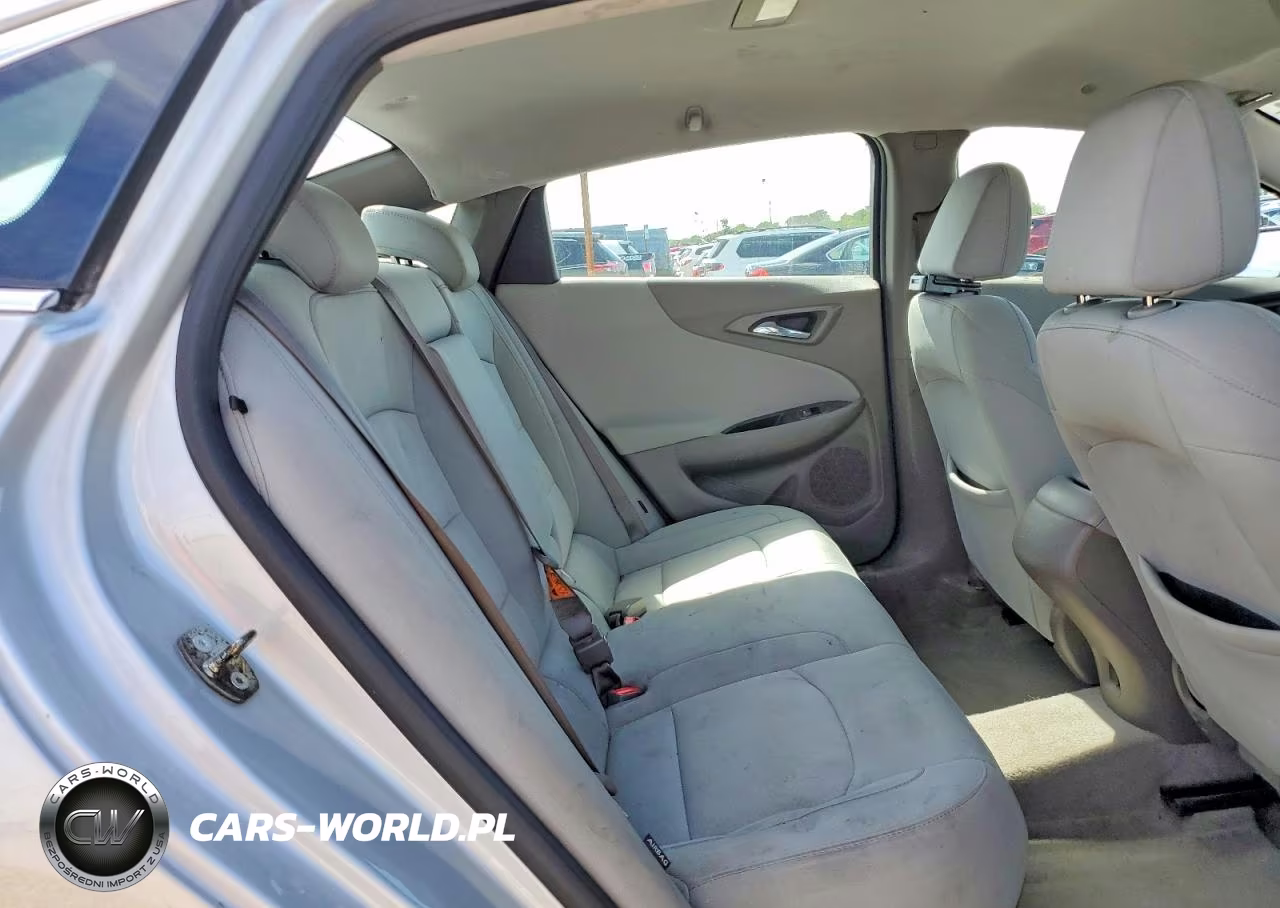2018 Chevrolet Malibu Ls VIN:1G1ZB5ST6JF118583 - 10