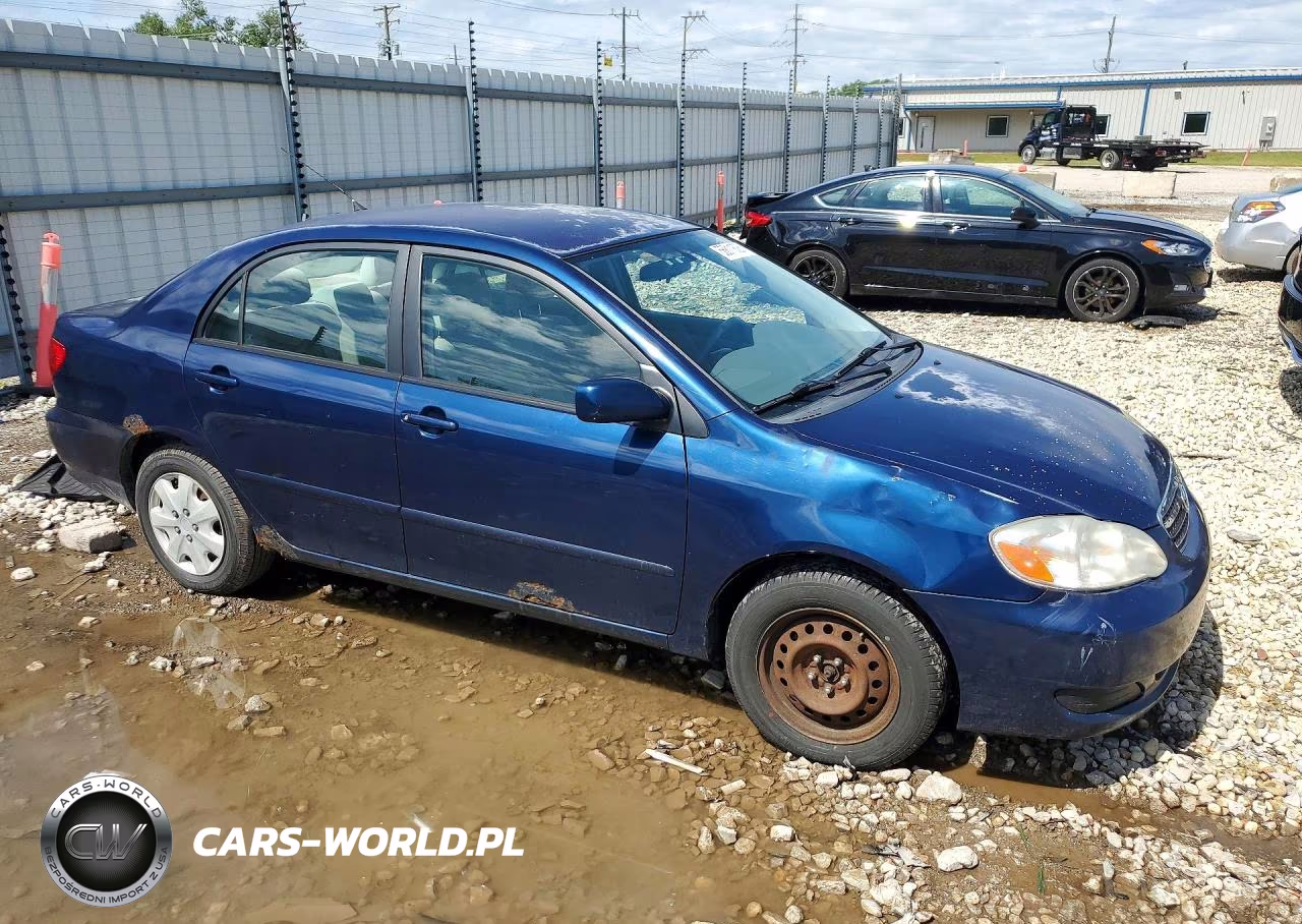 2007 Toyota Corolla Le VIN:1NXBR32E77Z903706 - 4
