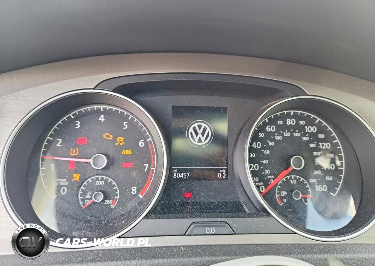 2017 Volkswagen Golf S VIN:3VW217AU6HM002972 - 9