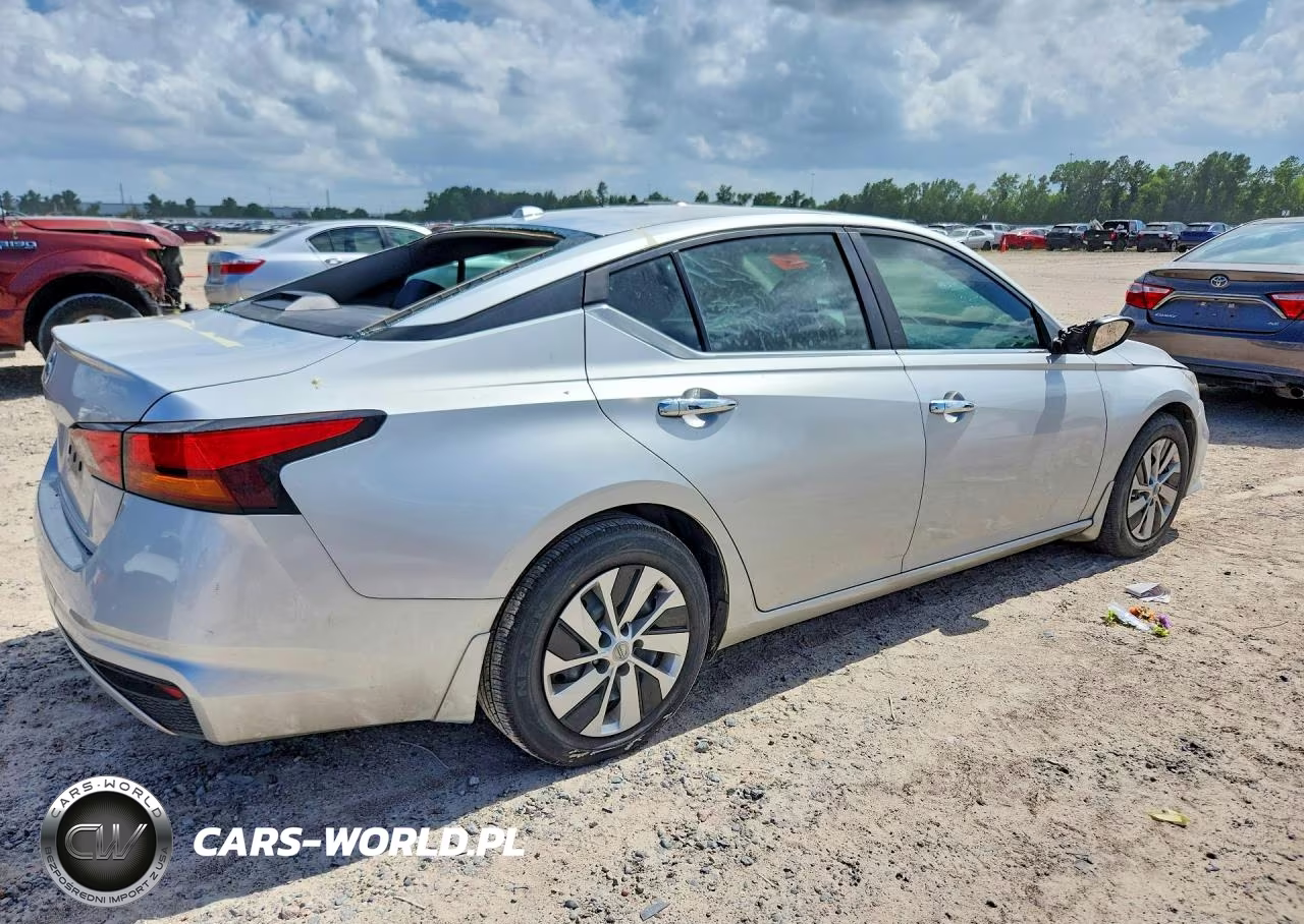 2020 Nissan Altima S VIN:1N4BL4BV0LC173333 - 3