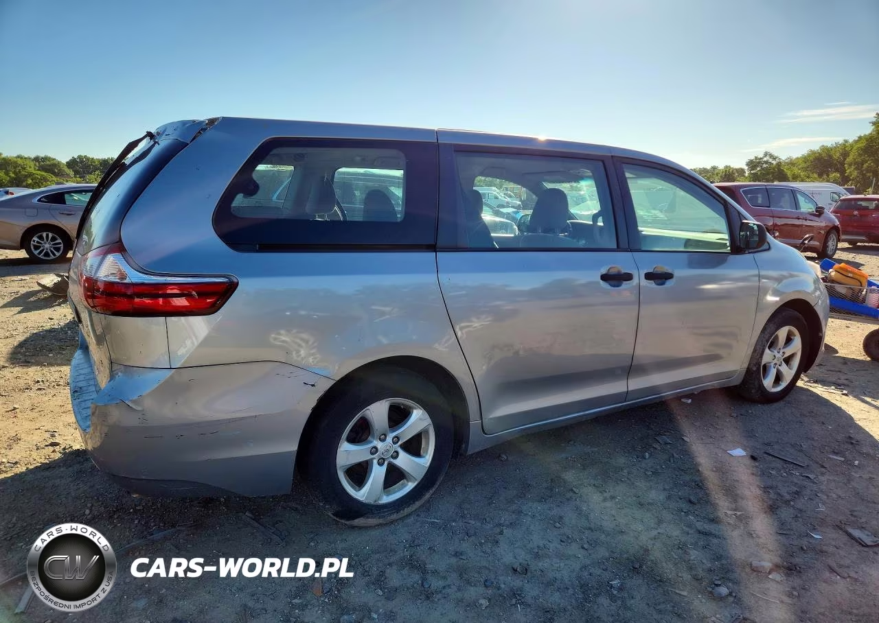2015 Toyota Sienna L 7-Passenger VIN:5TDZK3DC1FS659038 - 3