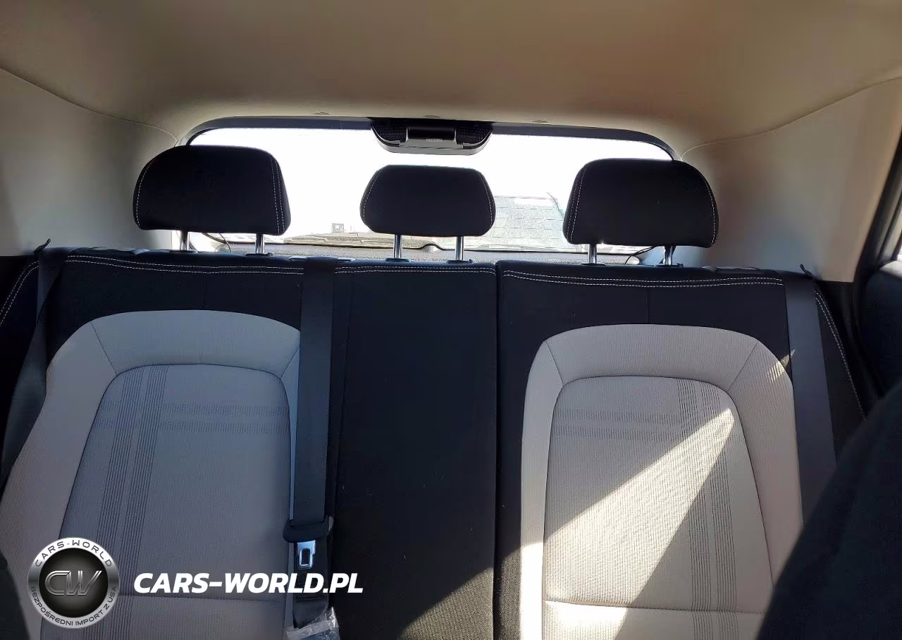 2024 Hyundai Venue Sel VIN:KMHRC8A30RU336593 - 10