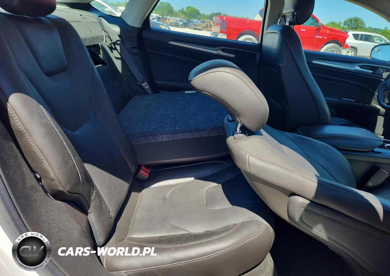 2013 Ford Fusion Titanium Phev VIN:3FA6P0SUXDR246880 - 10
