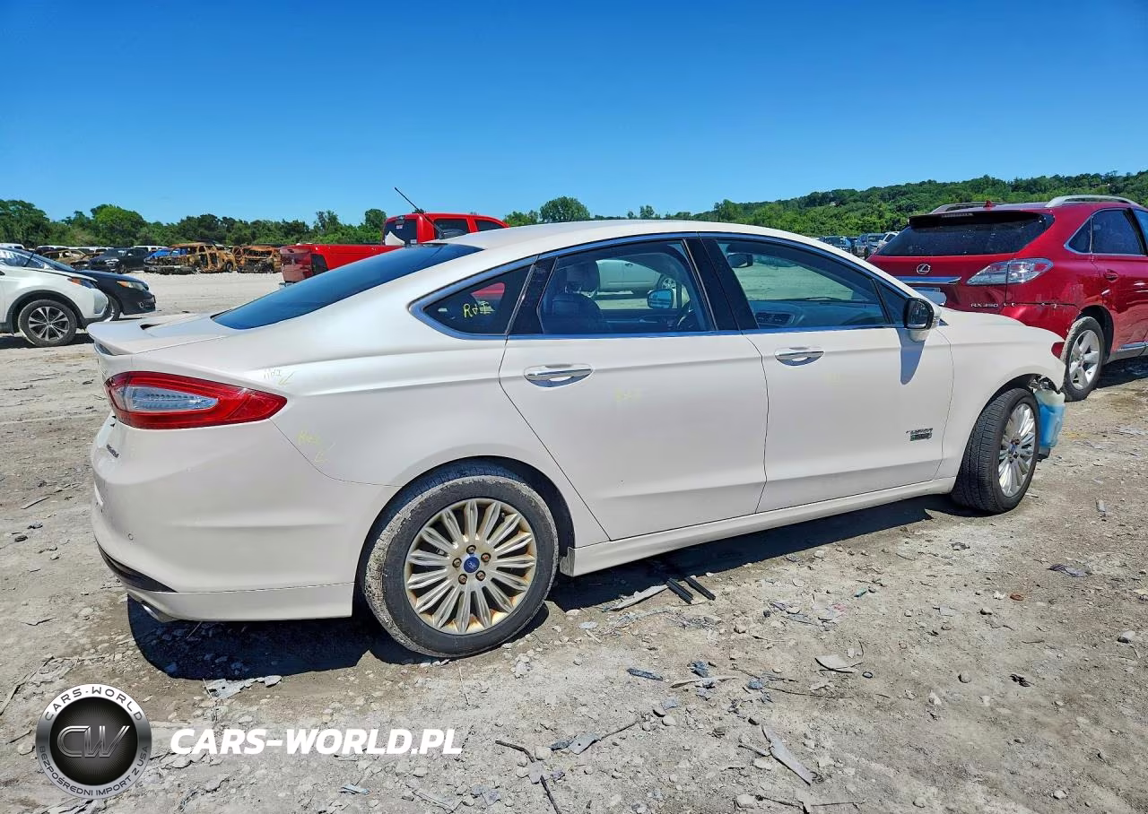 2013 Ford Fusion Titanium Phev VIN:3FA6P0SUXDR246880 - 3
