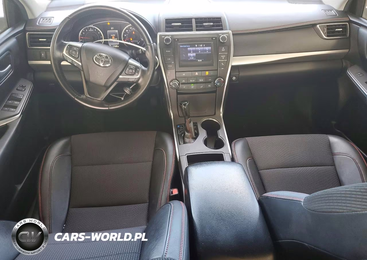 2016 Toyota Camry Le VIN:4T1BF1FK7GU138817 - 8
