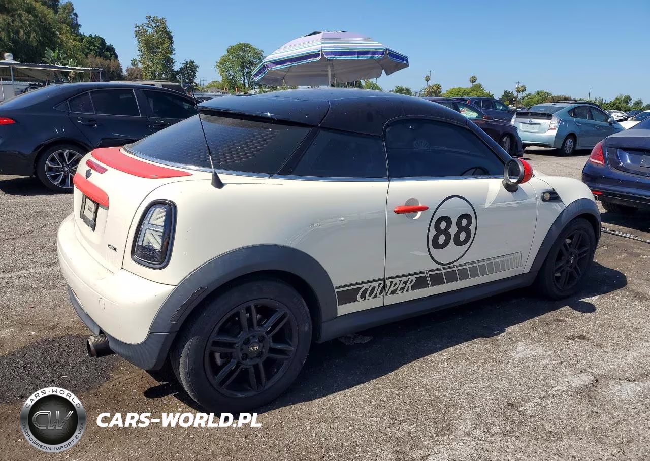 2014 Mini Cooper Coupe VIN:WMWSX1C51ET508028 - 3