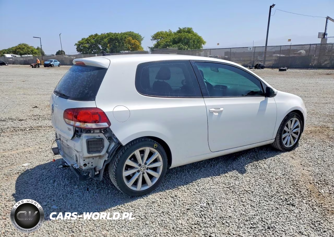 2012 Volkswagen Golf VIN:WVWBM7AJ4CW268340 - 3