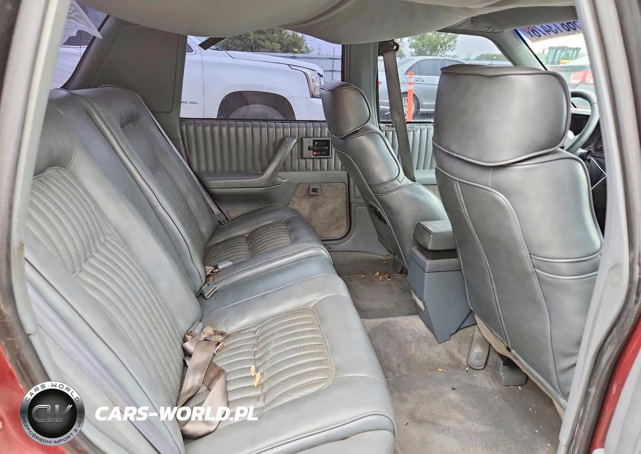 1990 Oldsmobile Cutlass Ciera International Series VIN:2G3AS54N3L2361372 - 10