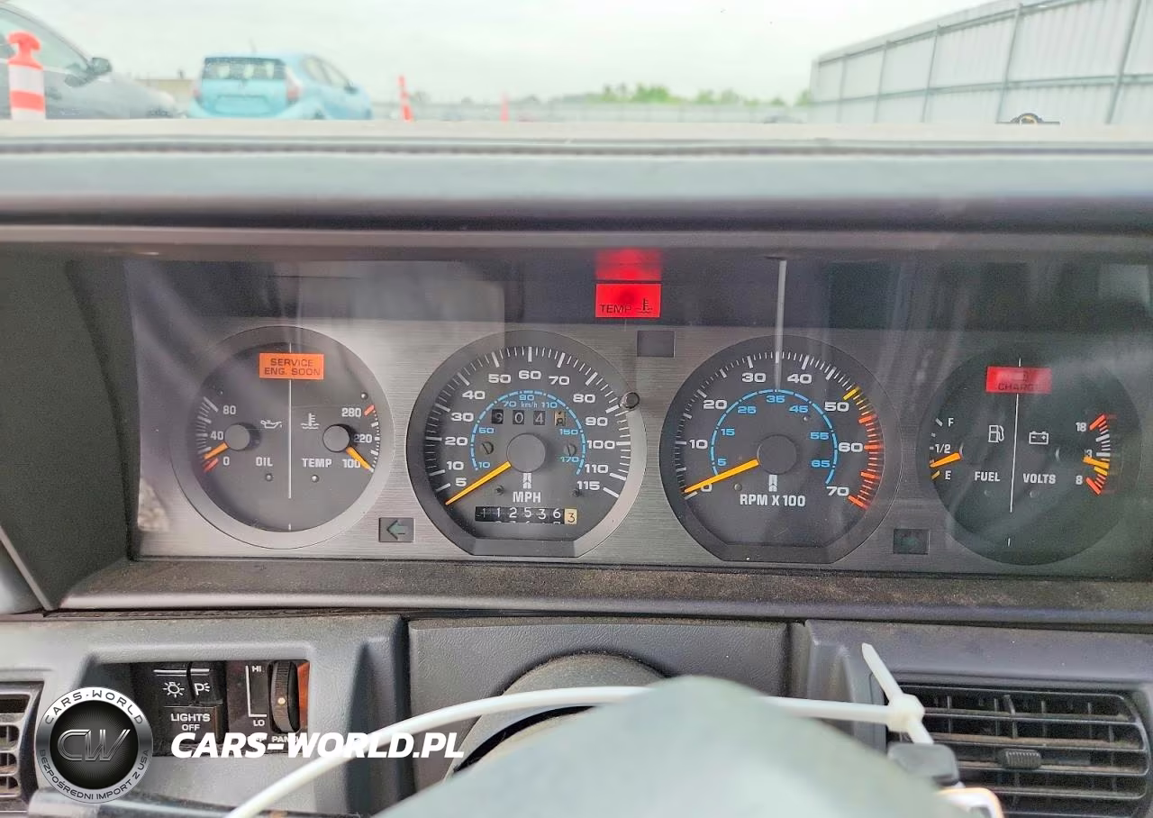 1990 Oldsmobile Cutlass Ciera International Series VIN:2G3AS54N3L2361372 - 9