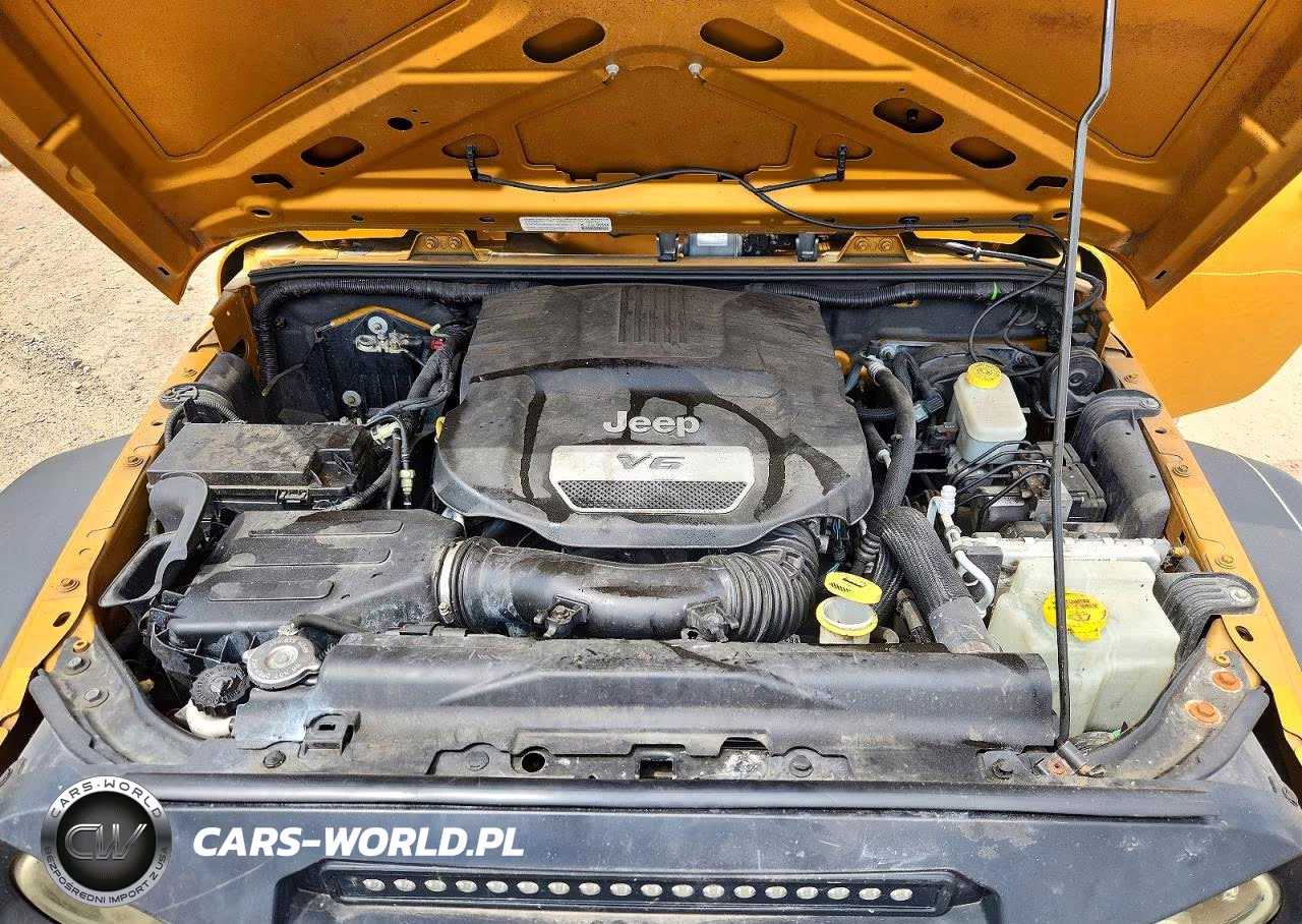 2014 Jeep Wrangler Unlimited Sport VIN:1C4BJWDG8EL232688 - 12