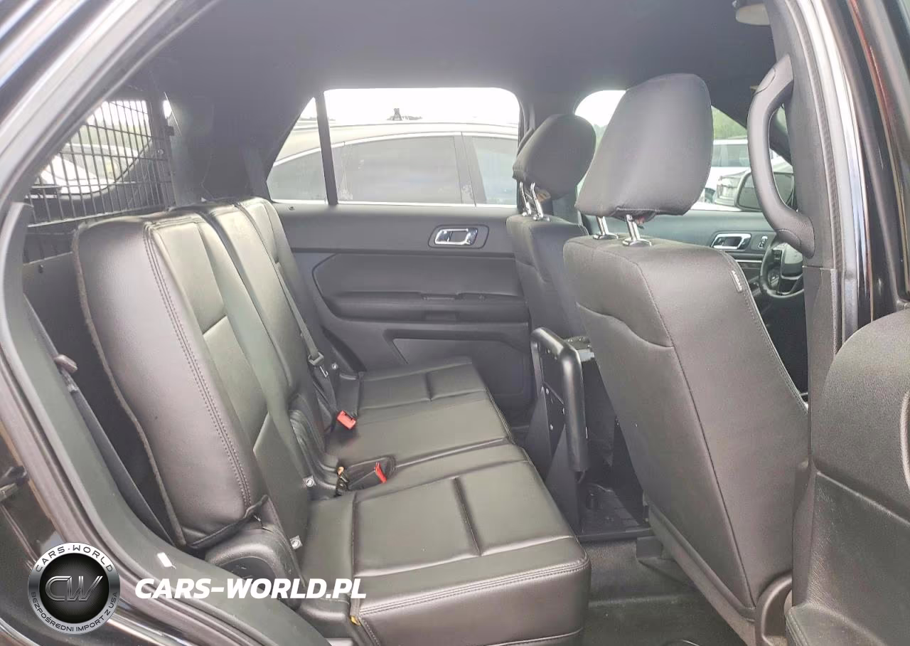 2018 Ford Explorer Police Interceptor VIN:1FM5K8AR8JGB12318 - 11