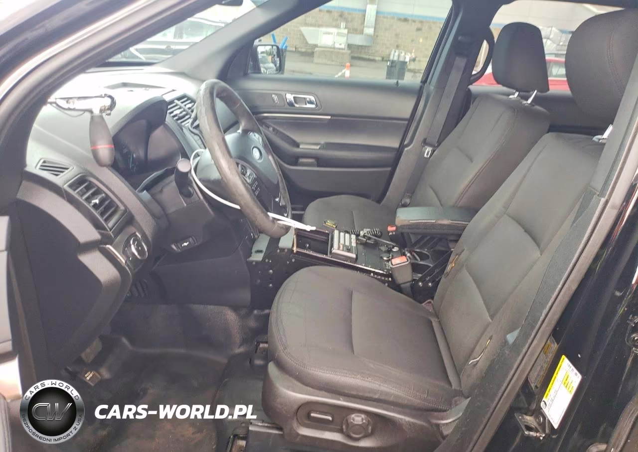 2018 Ford Explorer Police Interceptor VIN:1FM5K8AR8JGB12318 - 7