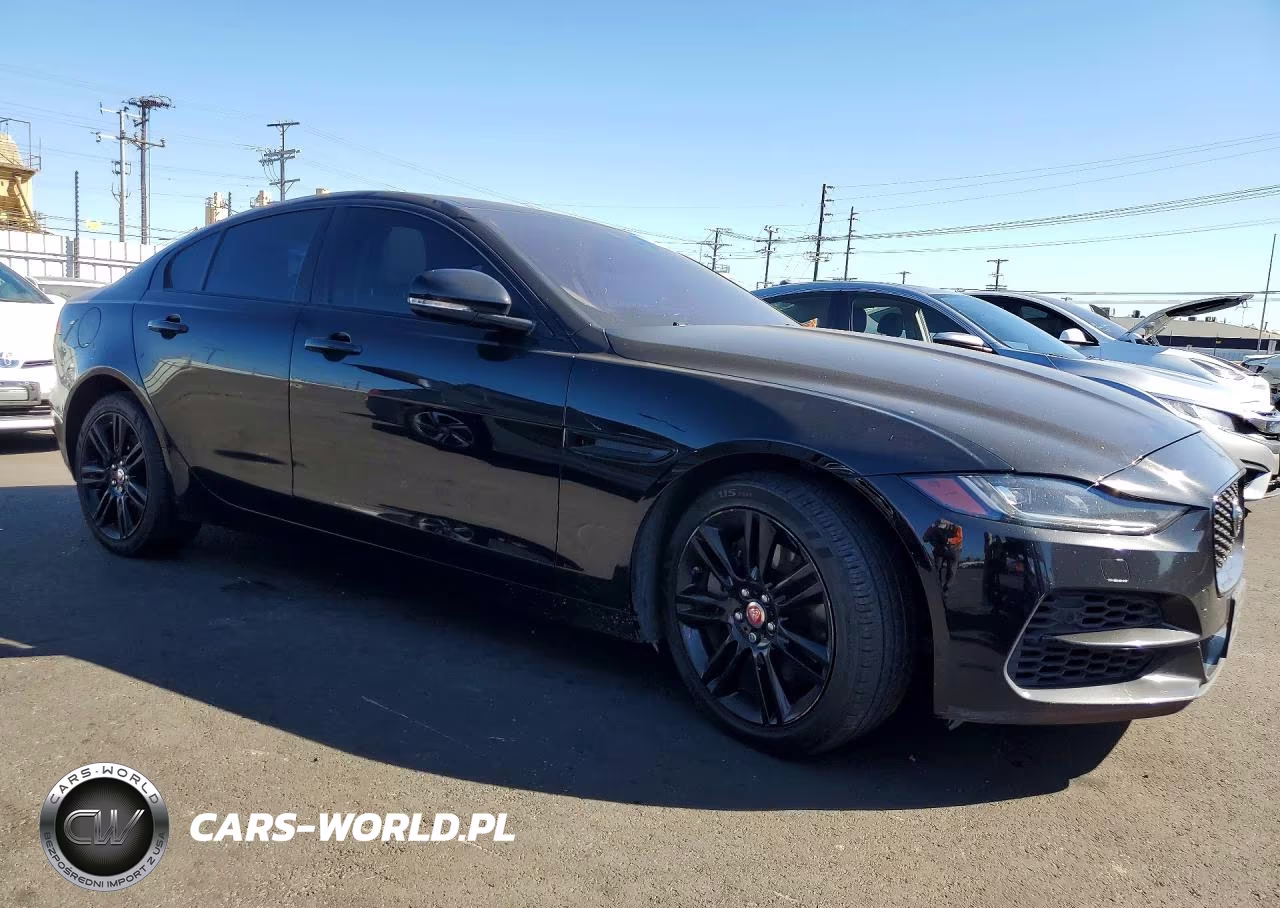 2020 Jaguar Xe S VIN:SAJAE4FX8LCP63440 - 4