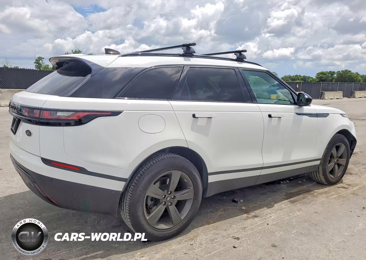 2019 Land Rover Range Rover Velar S VIN:SALYB2EX2KA209129 - 3