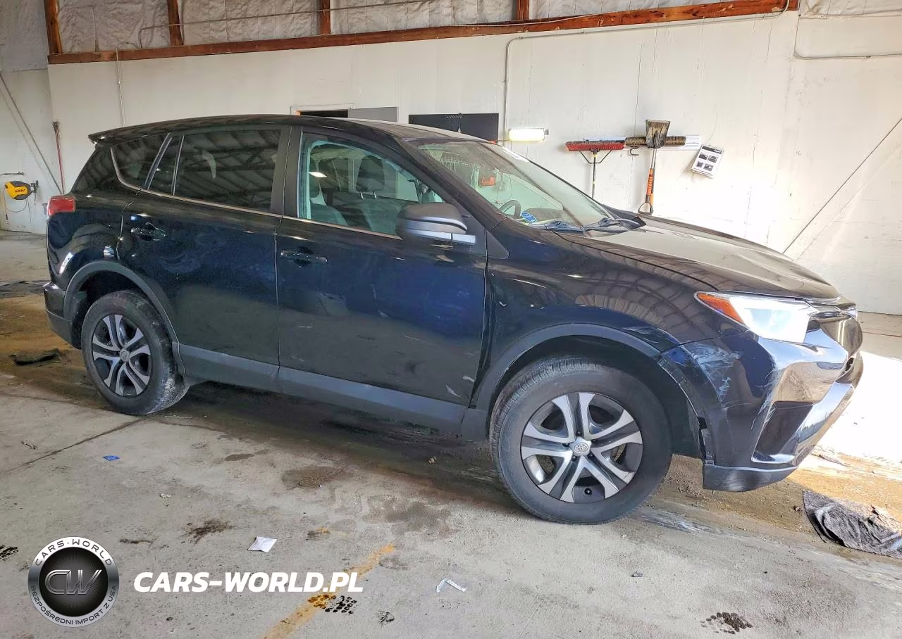 2018 Toyota Rav4 Le VIN:2T3ZFREV5JW508864 - 4