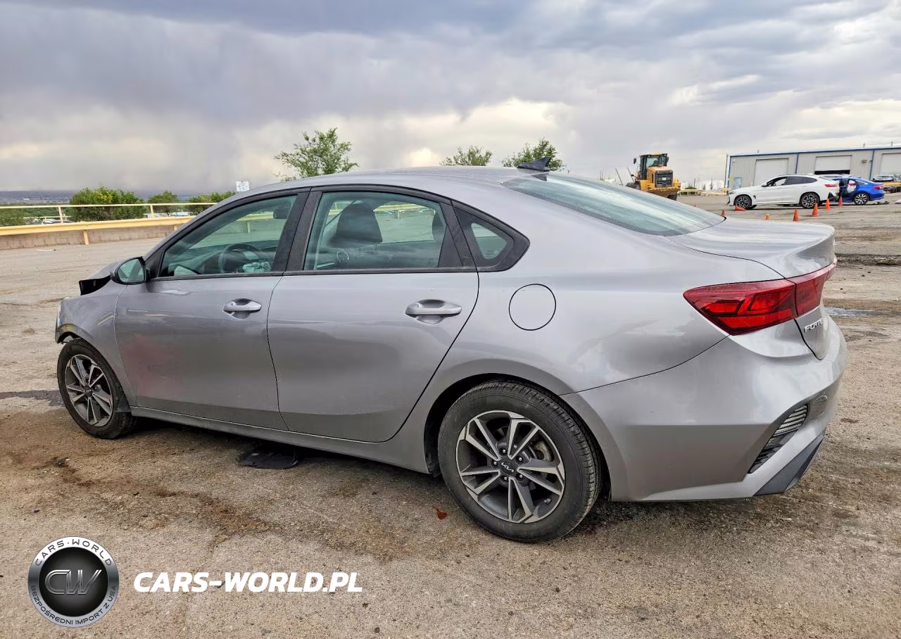 2023 Kia Forte Lxs VIN:3KPF24AD2PE545034 - 2