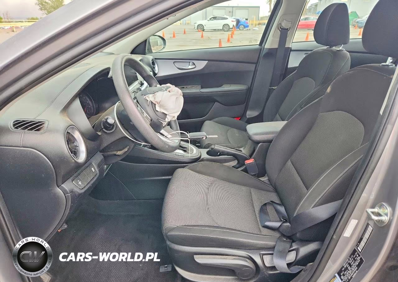 2023 Kia Forte Lxs VIN:3KPF24AD2PE545034 - 7