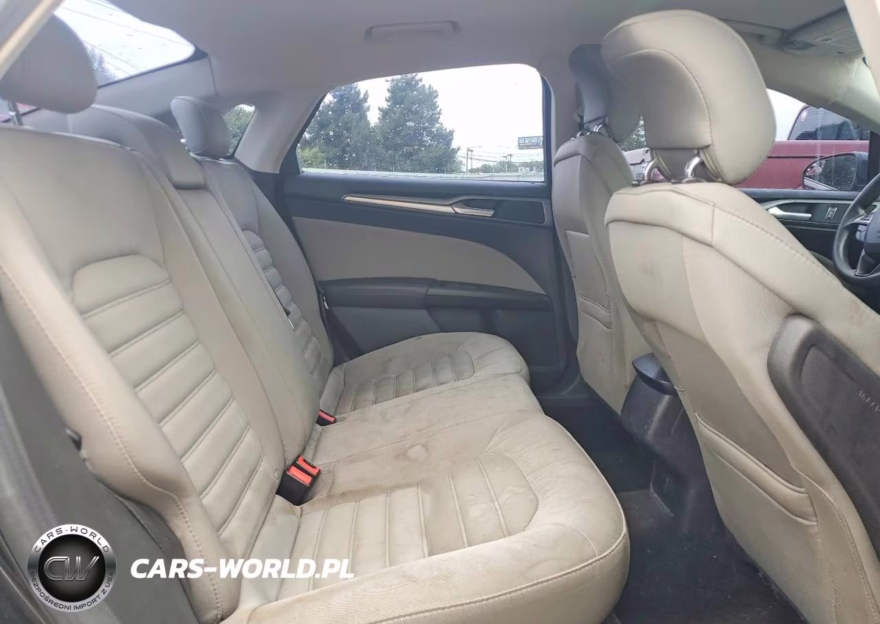 2015 Ford Fusion S VIN:1FA6P0G74F5109913 - 10