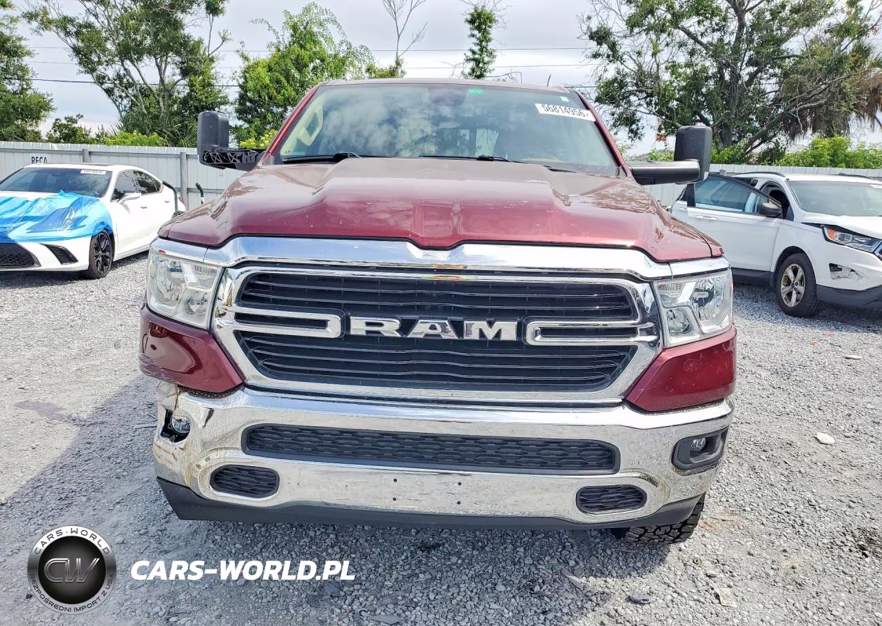 2019 Ram 1500 Big Horn VIN:1C6SRFFT1KN588393 - 5